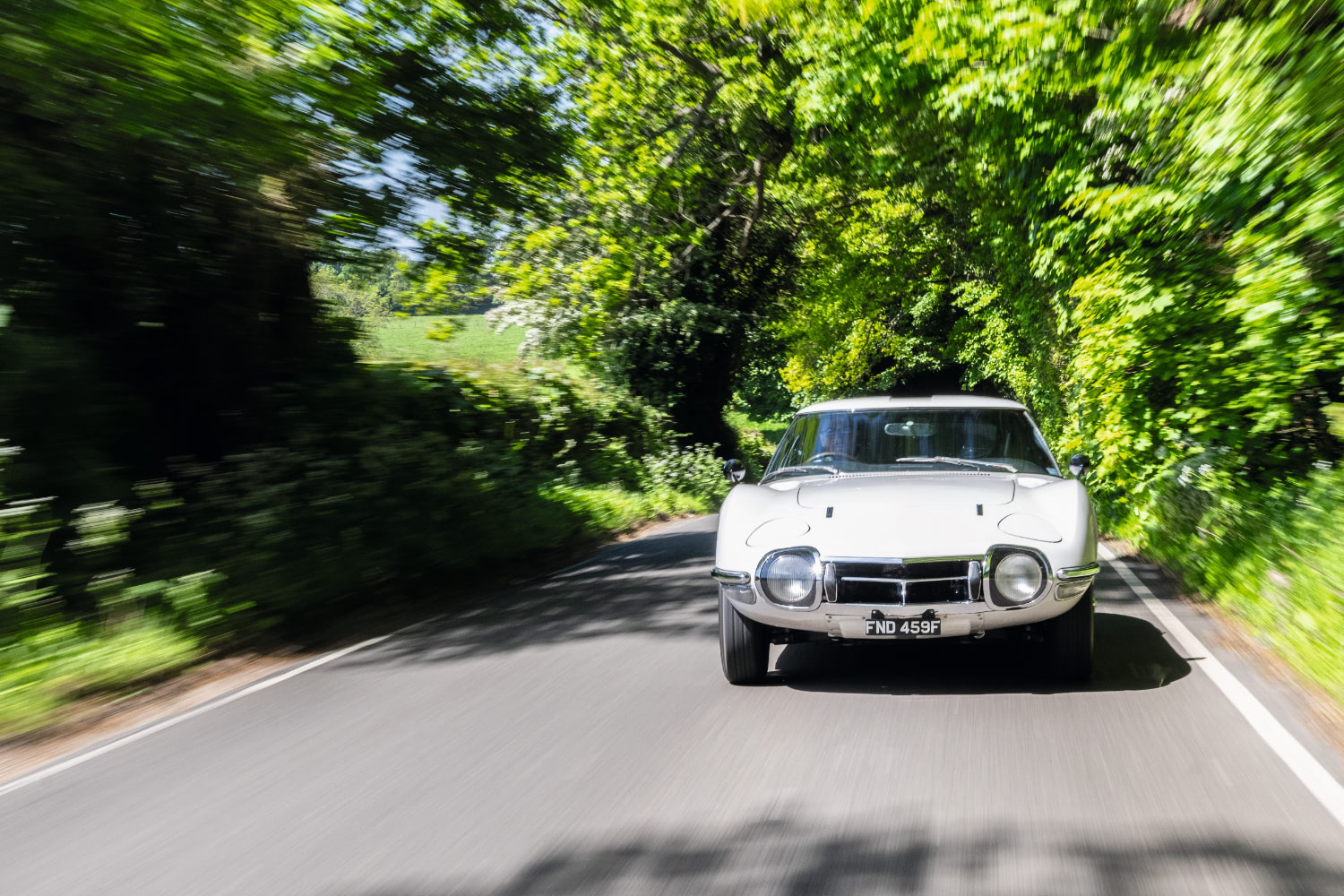 日出る国」のスポーツカー｜イギリス人はトヨタ2000GTをどう評価したか